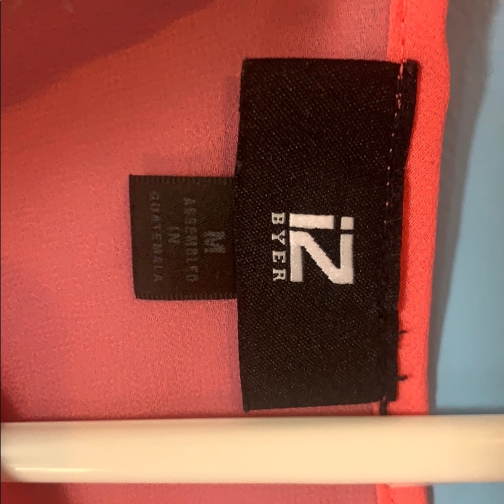 Pink blouse - Picture 2 of 3